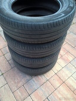 4 ks LETNÉ 215/65 R17 99V MICHELIN cca 5 mm LEN 19,99 €/kus