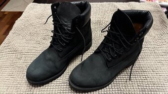TIMBERLAND premium 6” boots 8,5 - EU42