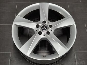 19 MERCEDES originál