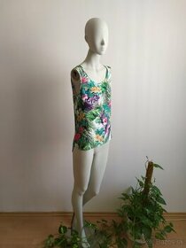 Pestrofarebná kvetovaná blúzka - 1