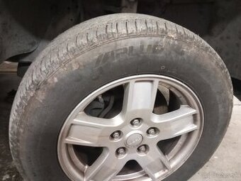 Zimná sada zánovná Jeep 5x127 pneu 235/65 R17
