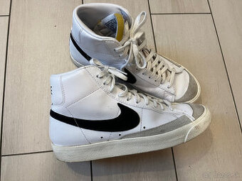 Topánky Nike Blazer