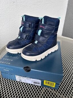 Dievčenské zimné topánky Geox v. 29