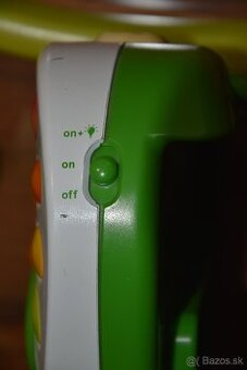 predm HUDOBNY a SVETELN KLOTOC NAD POSTIELK