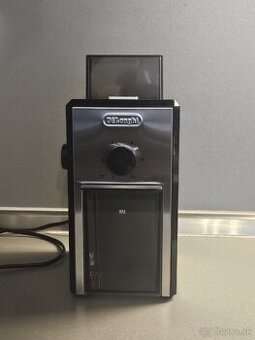 Kávový mlynček DeLonghi