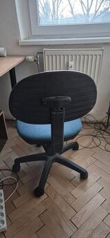 kancelárska stollička