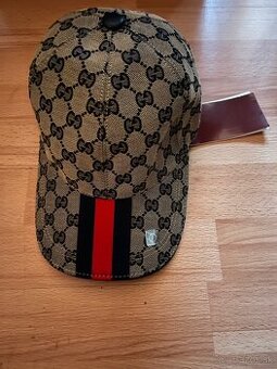 Gucci šiltovka limited