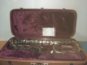 Tenor saxofón Amati super classic