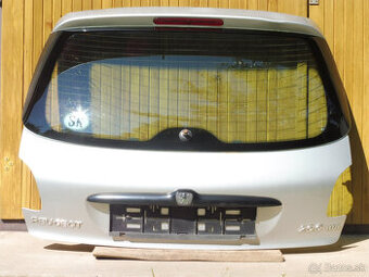 Peugeot 206 - piate 5. dvere