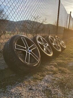 hliníkové disky MOMO R17 – 5x112