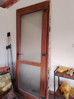 Plastové vchodové dvere