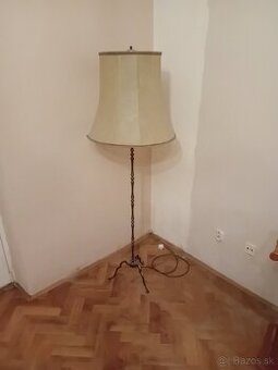 Lampa do obyvačky a luster