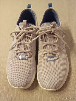 Skechers č. 39