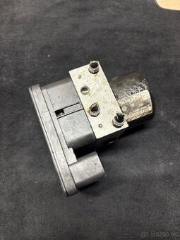 ABS kocka Škoda Octavia 2.0 TDi