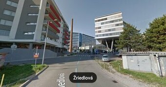 Garáž ŽRIEDLOVA ul.