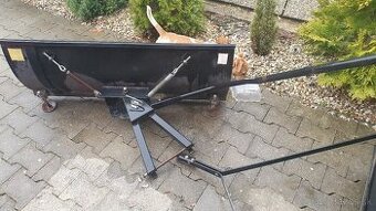predam prednu radlicu original ku traktoru castelgarden