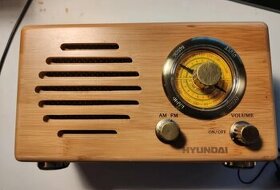 Predám Retro rádio z bambusového dreva