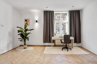 Priestranný staromestský byt po rekonštrukcii na Trnavskom M