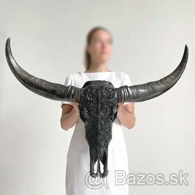 Veľká vyrezávaná lebka vodné byvola, Ketupat PREDANÉ