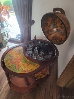 Globus bar veľký