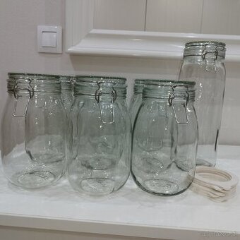Ikea, Korken dóza s vrchnakom