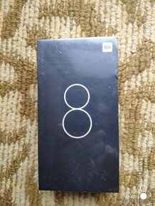 Predám Xiaomi Mi 8 6GB/64GB White+notifikačna dióda