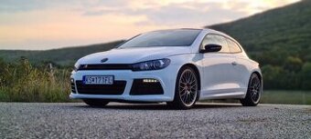 VW Scirocco 2.0 TDi