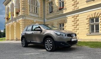 Nissan Qashqai 1,6 benzín 84 kW, naj. 111 300 km, r.v. 2010 - 1