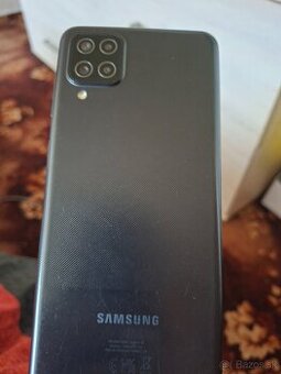 Galaxi a 12