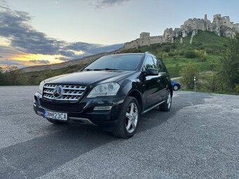 Mercedes-Bnez ML 300 CDI 4MATIC