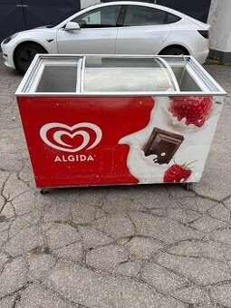 Predám gastro mraziak