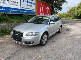 Audi A3 2.0 103kwQUATTRO2-zonová klima