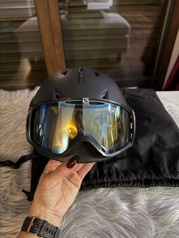 Lyžiarska Helma s okuliarmi Salomon