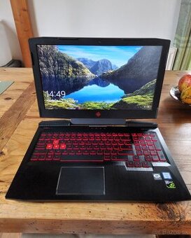 HP OMEN 15-ce013nc i7-7700HQ, NVIDIA GTX 1060/6 GB - 1