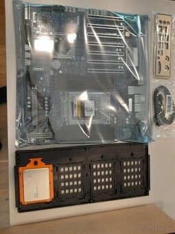 MC62-G40 + Ryzen Threadripper PRO 3945WX 4Ghz 12-Core sWRX8