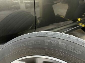 Letne pneumatiky zn.Nokian 215/55/r17
