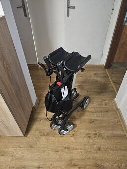 G aparát chodítko.