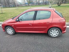 PEUGEOT  206 1,4 BENZIN 55 KW    2008