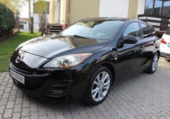 • MAZDA 3 2.0i, 111 kW, Benzín, 6-st. manuál, r.v. 2009 •