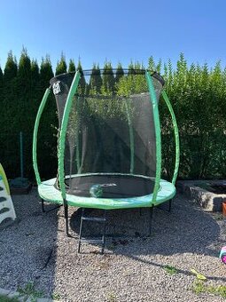Trampolina + rebrik