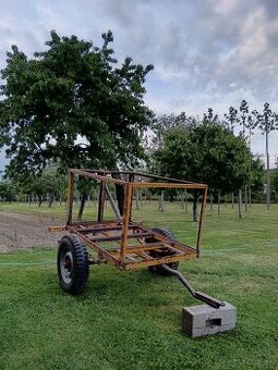 Predám vlečku za traktor - vhodná na prerábku