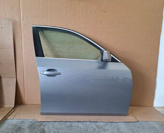 dvere predné pravé BMW E60 E61