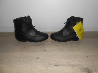Predam nove moto topanky s BOA systemom znacky BOGOTTO
