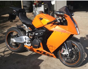 Predám KTM RC8 1190