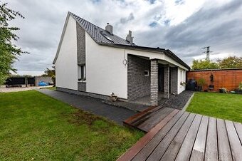 REZERVOVANÉPredaj RD po kompletnej rekonštrukcii – Vrbové