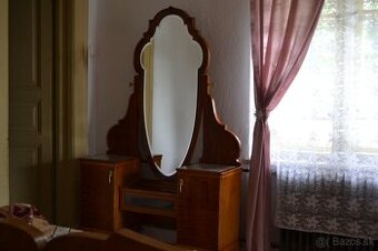 predám antickú spálňu