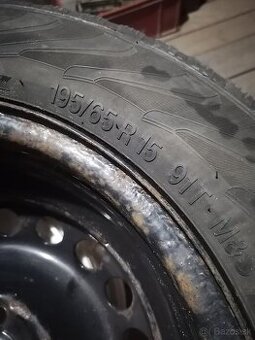 Gumy 195/65 R15  5x112 zimné