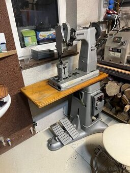 Šijací stroj Minerva