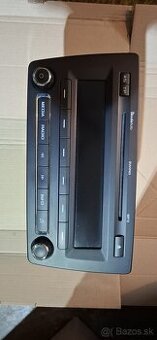 Rádio Škoda SWING , Škoda Octavia 2 facelift - 1