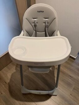 Jedalenska stolicka Peg Pérego